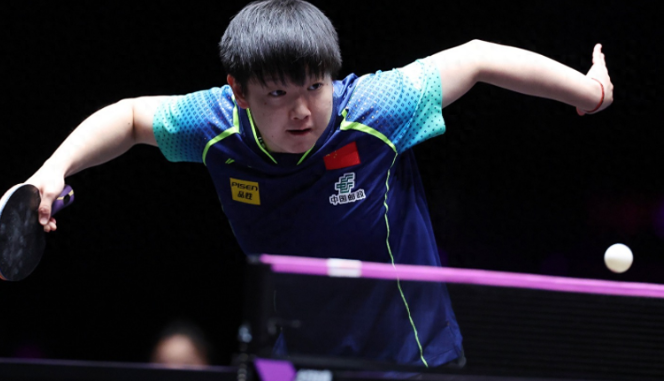 孙颖莎‘倒地爆冲’帅爆，3-0横扫金娜英进八强！