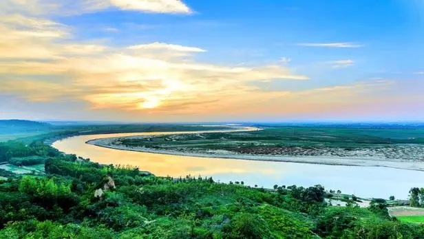 加强生态环境保护 推进美丽中国建设——生态环境部有关负责人回应热点问题