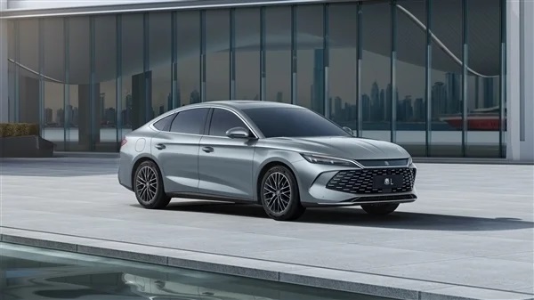 比亚迪秦L EV将配800V平台、5C超充