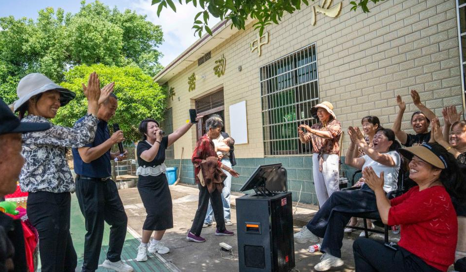 乡村小站守护幸福晚年