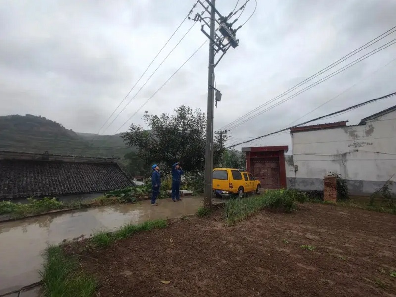 国网德兴市供电公司：雨季特巡不放松 筑牢电网“安全堤”