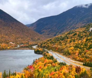 高铁开通助推白山旅游升级，国庆推出多条主题线路迎客