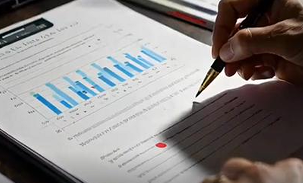 AI代写黑工厂曝光：论文网文沦为流水线产品，监管迫在眉睫