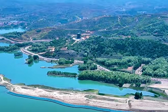 当晋商故里邂逅绿茵玫瑰：“她超”联赛开启文体融合新篇章