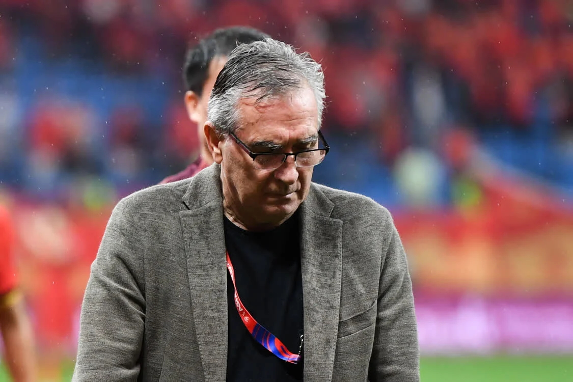 国足主帅伊万拒绝辞职：这个问题不该问我(图1)