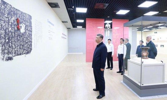 尊崇热爱中华文明，把中华优秀传统文化一代一代传下去(图1)