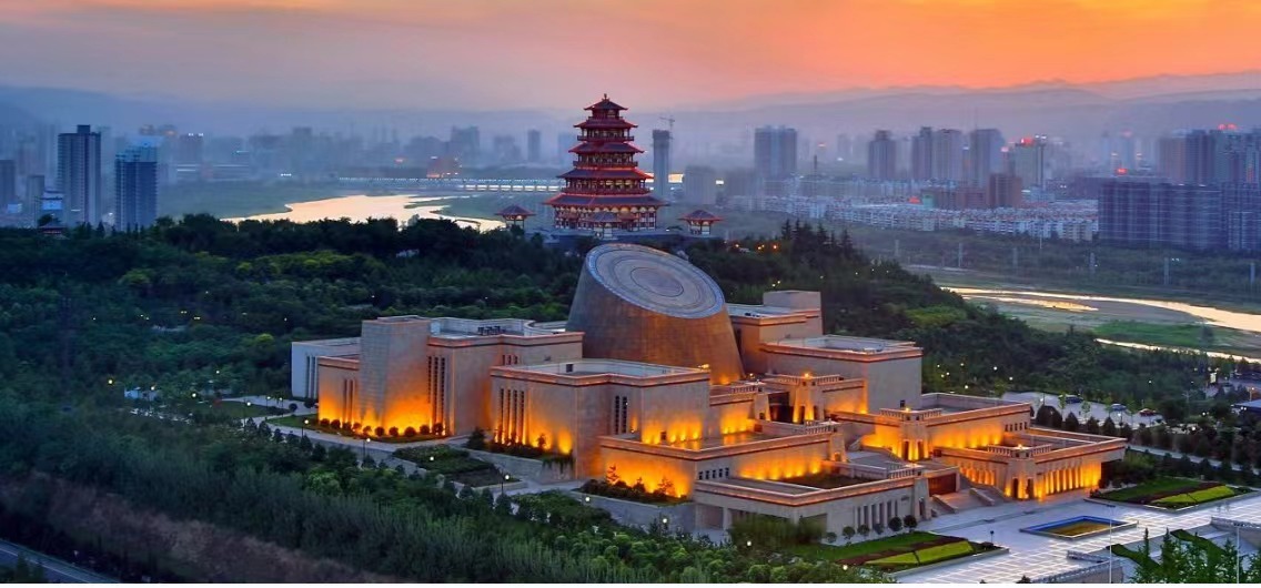 《文博日历》微特辑丨文化中国行·跟着总书记打卡宝鸡青铜器博物院(图1)