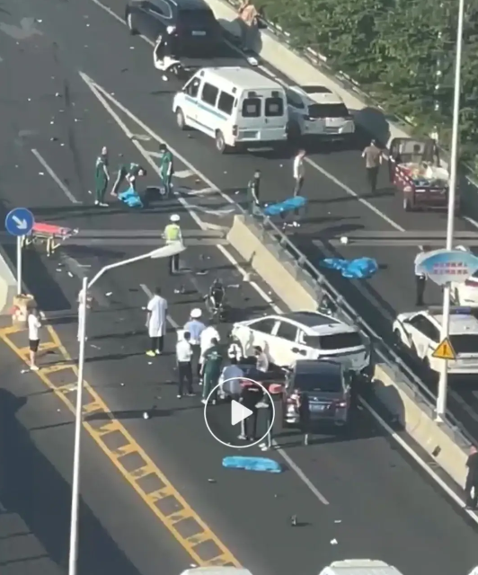 痛心！株洲芦淞大桥事故，6死7伤，现场惨不忍睹！(图2)
