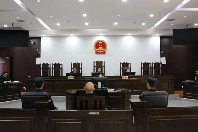 醉驾肇事致死后，男子竟要求妻子顶包！(图1)