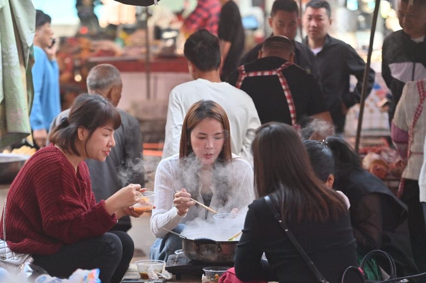 可爱的乡村——成团镇的早市“百家宴”(图1)