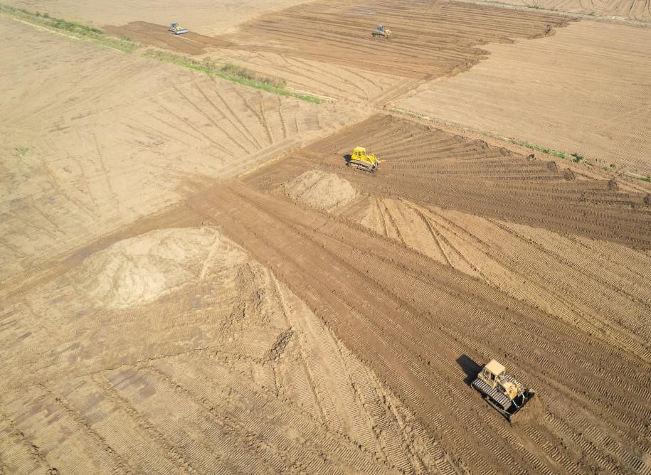 湖南南县：加快推进高标准农田建设(图2)