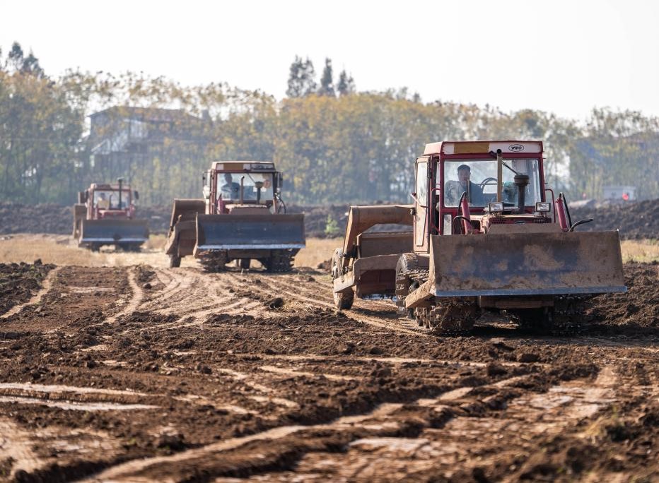 湖南南县：加快推进高标准农田建设(图3)