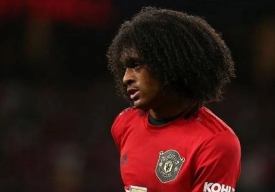 国足归化在憋大招？国外媒体：前曼联前锋将加入中国队 还有这4人(图1)