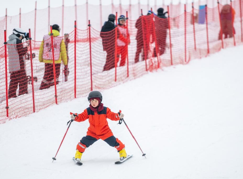 湖北巴东：南方小镇的“冰雪热”(图2)