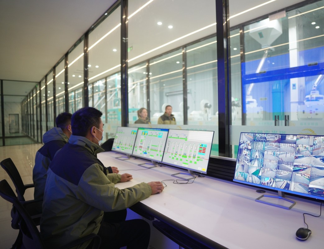 河北内丘：新年忙开工 力争“开门红”(图1)