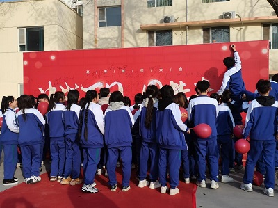 麈战九十天  砺剑定乾坤 —宁夏英才学校高三年级高考冲刺90天誓师大会(图6)