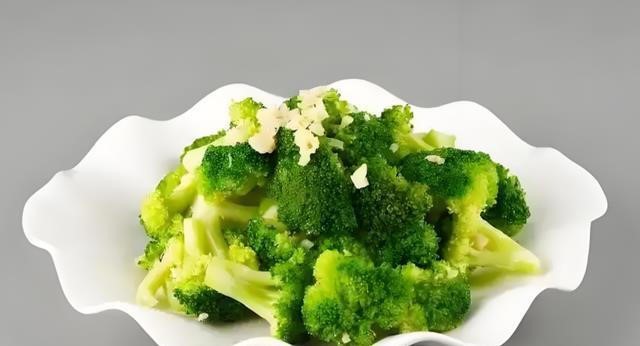 三月必吃这4道“强肝菜”，清肝火，助睡眠，鲜嫩正当季(图2)