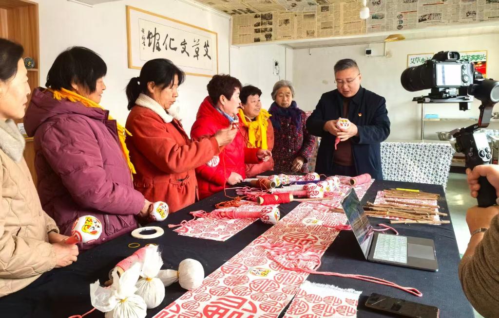 山东高密：“乡村共富合伙人”的春忙图景(图1)