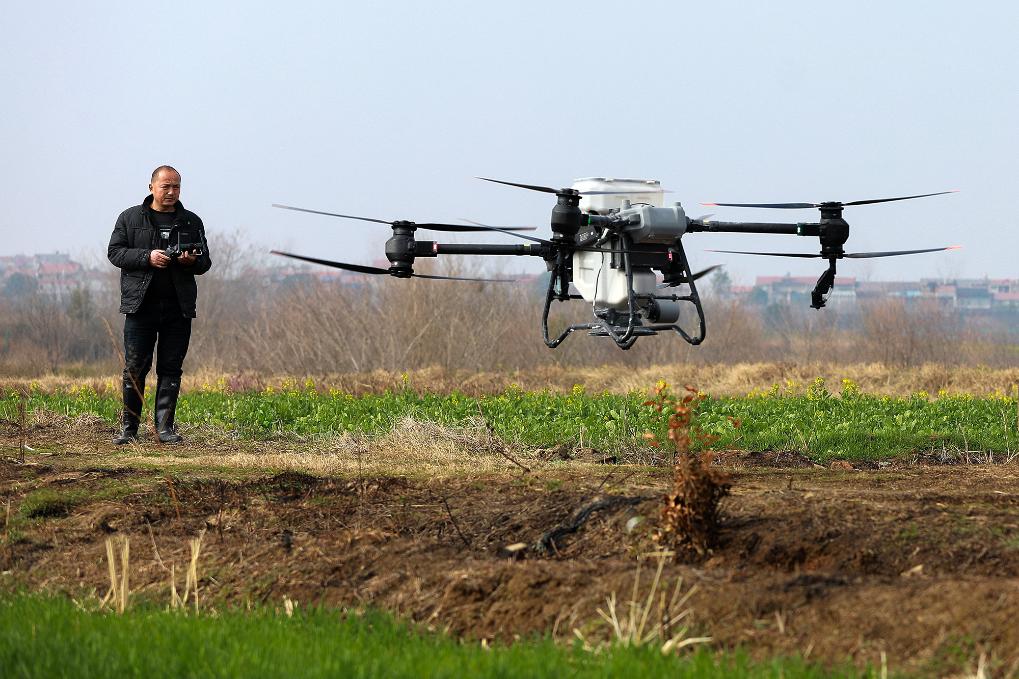 小田并大田，农机谱新篇(图1)