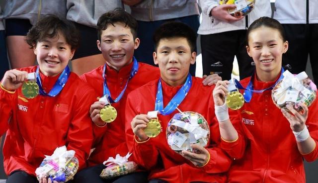 4月6日跳水世界杯战报：中国四金一银，陈芋汐双冠，全红婵0冠(图1)