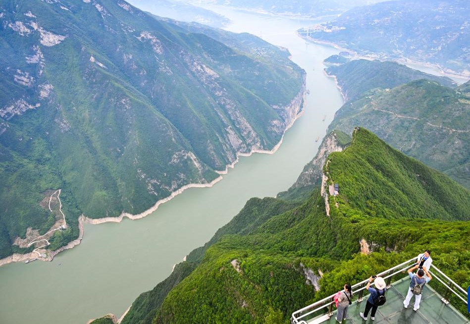 长江瞿塘峡夏日风光(图1)