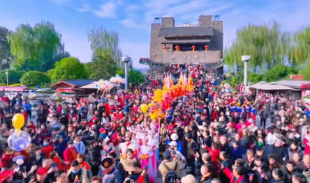 四川茂县欢庆羌族新年 传统活动展现非遗魅力