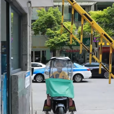 门禁下的配送困境：各方博弈中寻求破局