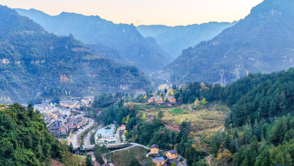 重庆石柱中益乡：武陵山乡美(图1)