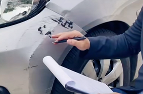 “低价车险”实为统筹产品 消费者遇事故理赔难(图1)